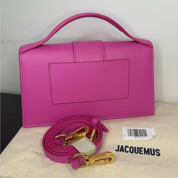 Jacquemus Vibrant Pink Mini Bag with Gold Accents - Picture 2 of 7